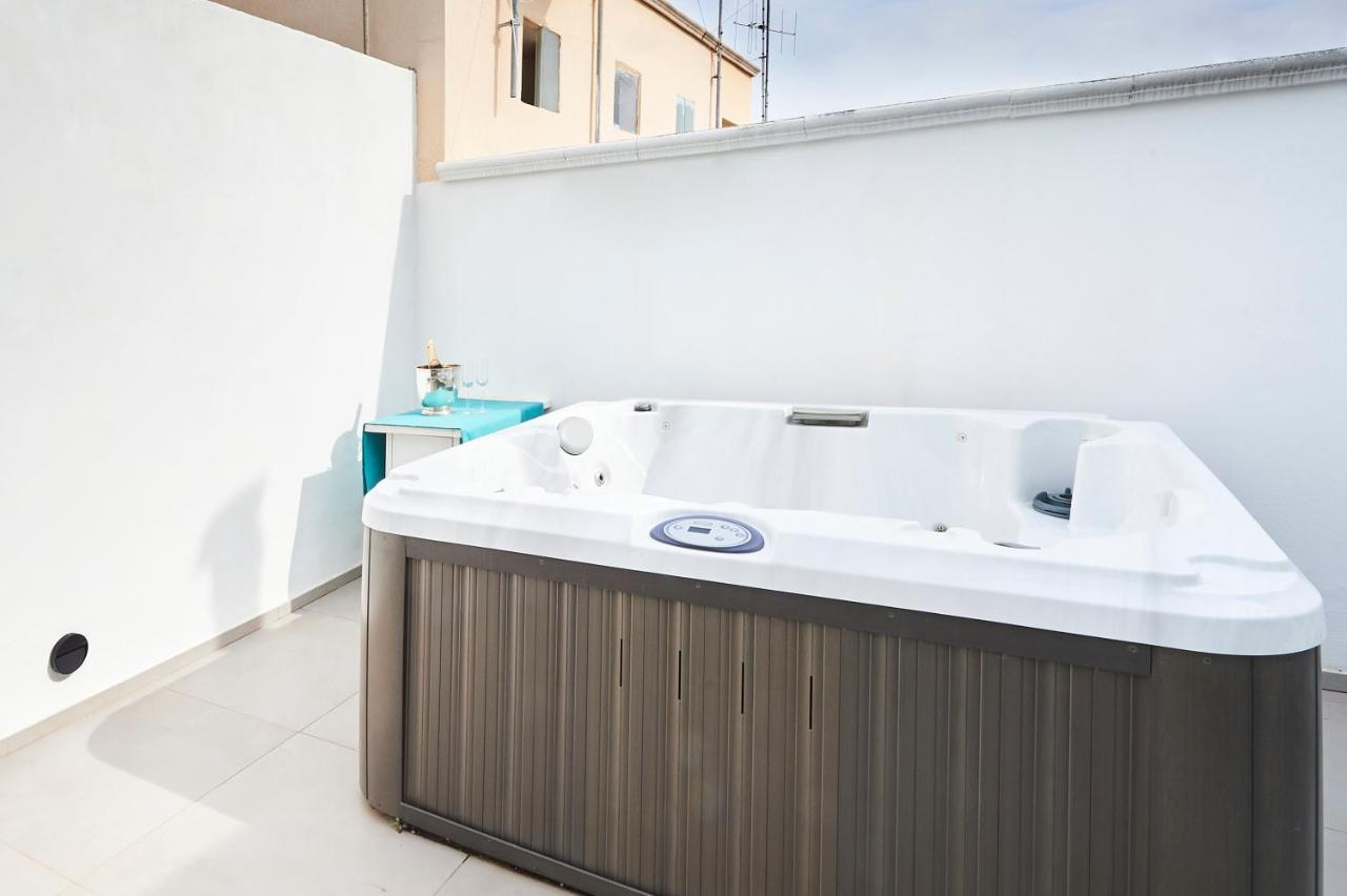Le Case Di Gio' - Via Corridoni Polignano a Mare Exterior photo